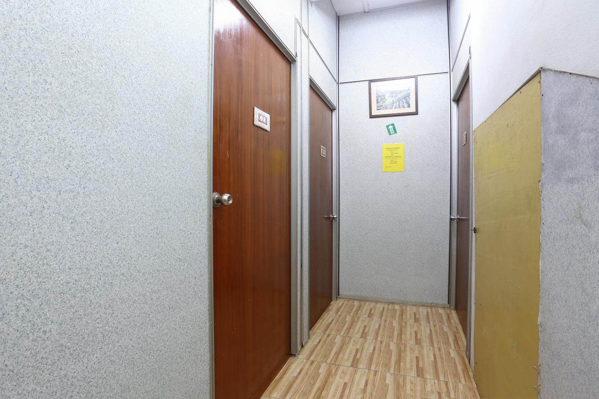 Oyo 89755 D&D Budget Inn Kota Bharu Exterior photo